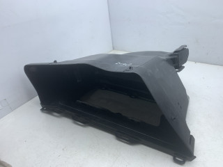 воздухозаборник Volvo XC60 2 поколение 2023, 2.0 л., бензин, АКПП, белый, внедорожник 5 дв., передний привод, 32219195