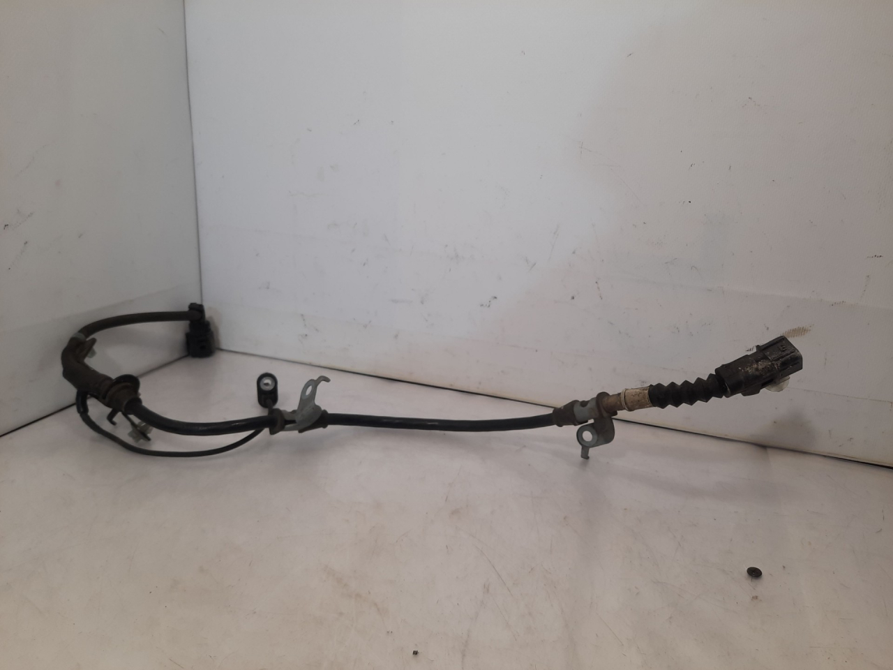 датчик ABS Acura RDX 3 поколение 2019, 2.0 л., бензин, АКПП, белый, внедорожник 5 дв., полный привод, 47510-TJB-A02 - фото №1