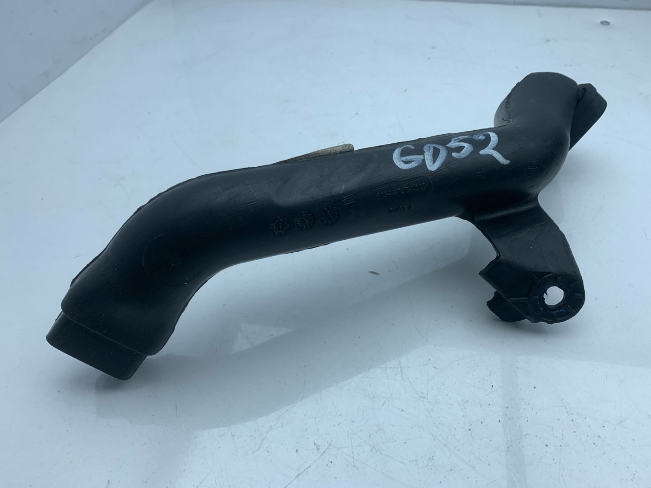 воздуховод Acura RDX 3 поколение 2020, 2.0 л., бензин, АКПП, черный, внедорожник 5 дв., полный привод, 31541TJBA000, 31544-TJB-A01 - фото №1