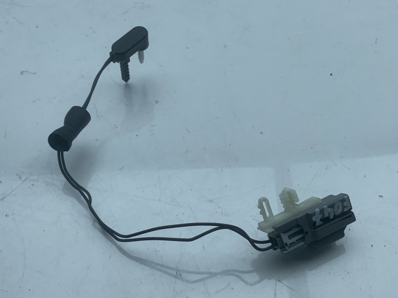 датчик температуры Ford Bronco Sport 1 поколение 2021, 1.5 л., бензин, АКПП, серебряный, внедорожник 5 дв., полный подключаемый привод - фото №1