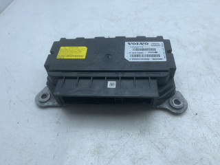 блок AirBag Volvo XC60 2 поколение 2023, 2.0 л., бензин, АКПП, белый, внедорожник 5 дв., передний привод, P32315584, T01622775