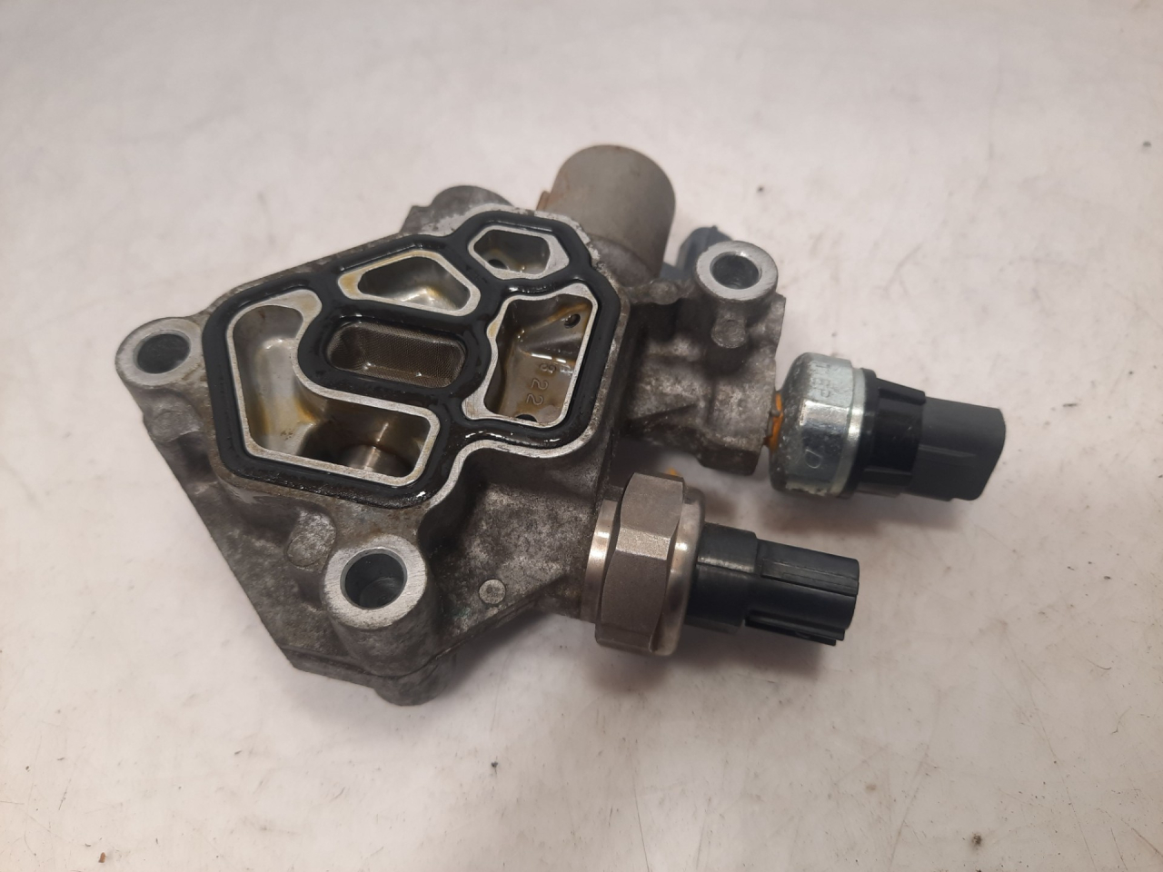 фазорегулятор Acura RDX 3 поколение 2019, 2.0 л., бензин, АКПП, белый, внедорожник 5 дв., полный привод - фото №1