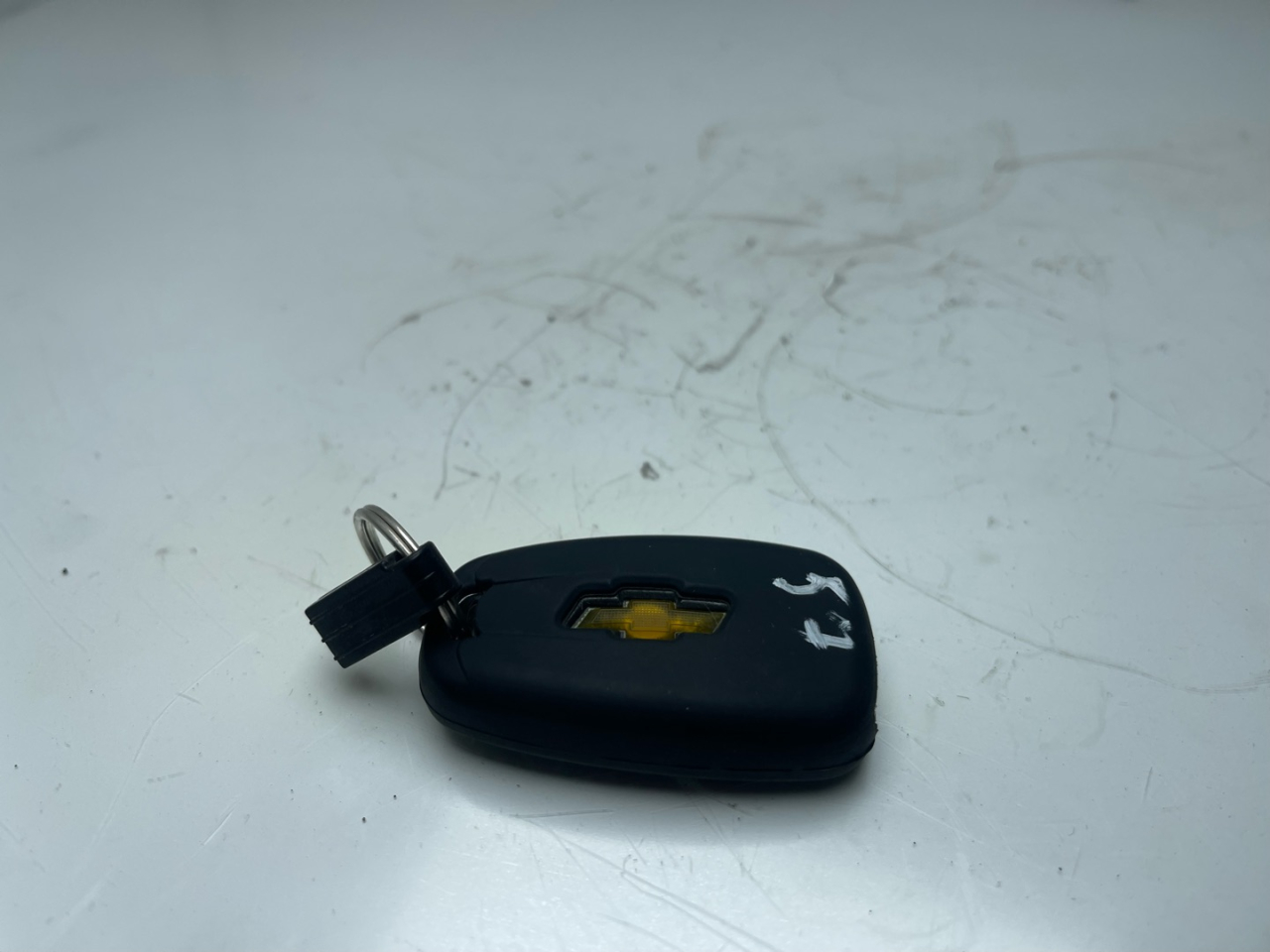 ключ Chevrolet Equinox 3 поколение 2018, 1.5 л., бензин, АКПП, черный, внедорожник 5 дв., полный привод - фото №1