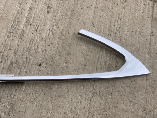 молдинг (накладка кузовная) Tesla Model S 1 поколение (2012 - 2016), 0.1 л., электро, АКПП, серый, седан, задний привод