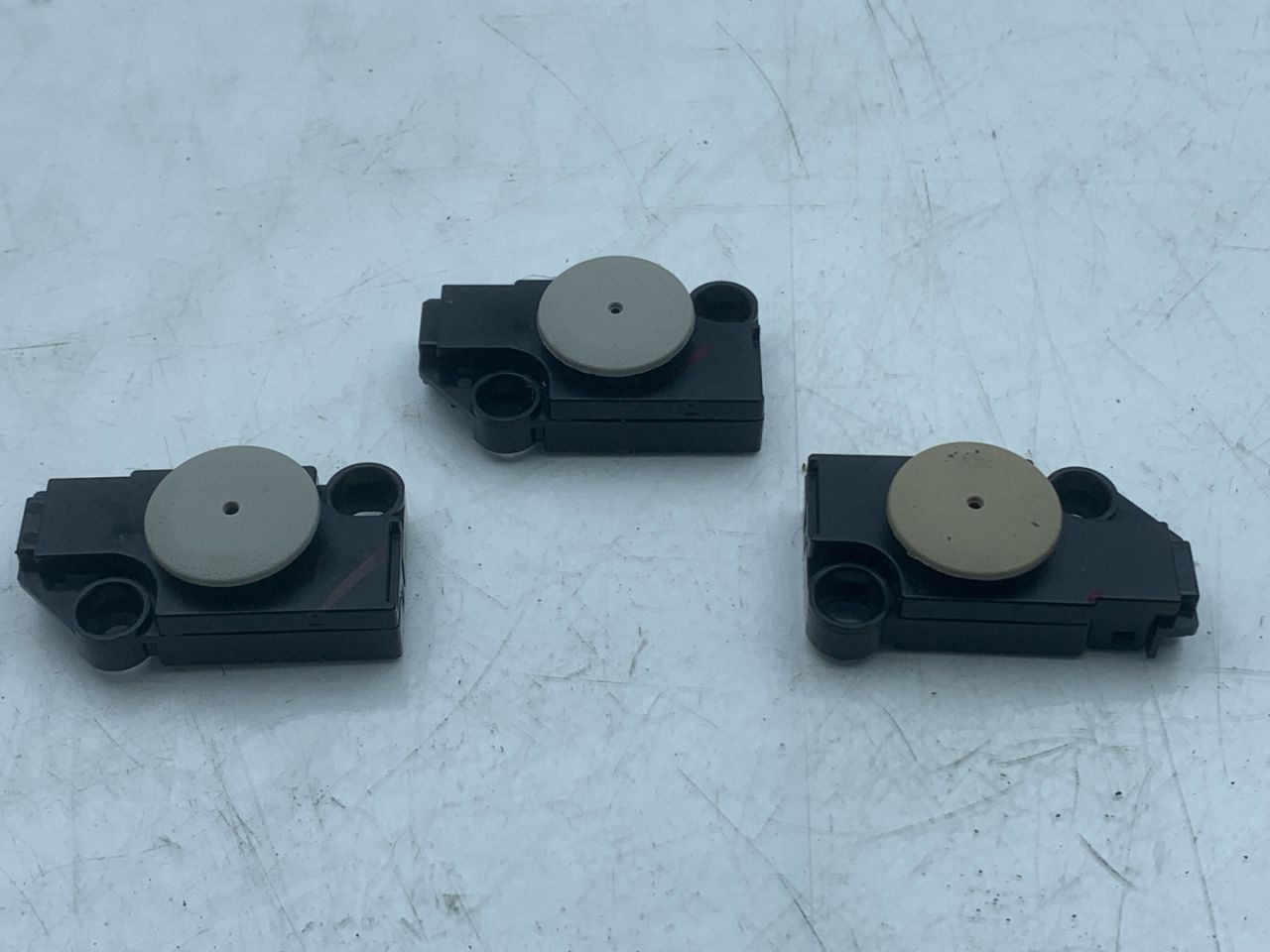 микрофон Acura RDX 3 поколение 2020, 2.0 л., бензин, АКПП, белый, внедорожник 5 дв., полный привод, PA028AJ - фото №1