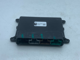 блок комфорта Tesla Model S 1 поколение (2012 - 2016), 0.1 л., электро, АКПП, серый, седан, задний привод, 101140000B