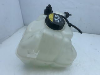 бачок расширительный Volvo XC60 2 поколение 2023, 2.0 л., бензин, АКПП, белый, внедорожник 5 дв., передний привод