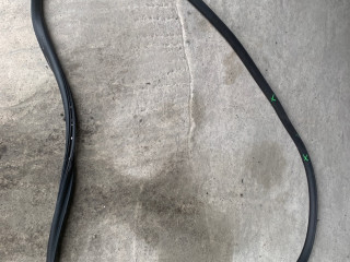 уплотнитель Tesla Model S 1 поколение (2012 - 2016), 0.1 л., электро, АКПП, серый, седан, задний привод