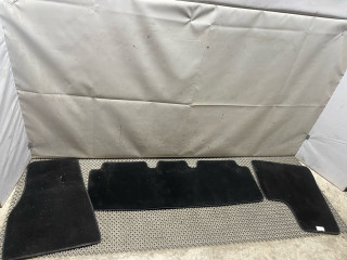 ковер салонный Tesla Model S 1 поколение (2012 - 2016), 0.1 л., электро, АКПП, серый, седан, задний привод, 104768600E