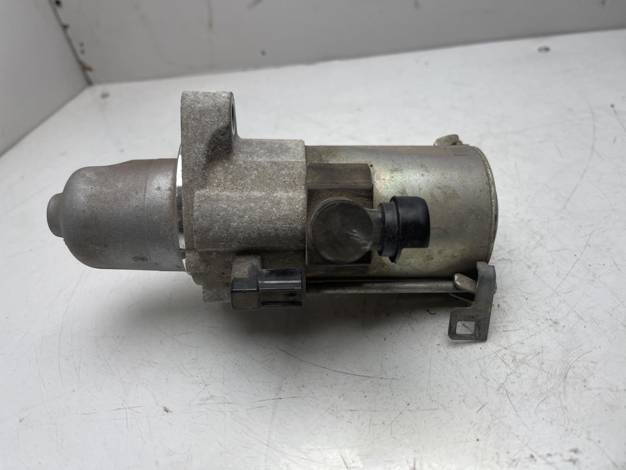 стартер Acura TLX 3-е поколение 2021, 2.0 л., бензин, АКПП, серый, передний привод - фото №1