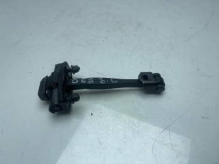 ограничитель открывания двери Volvo XC60 2 поколение 2023, 2.0 л., бензин, АКПП, белый, внедорожник 5 дв., передний привод