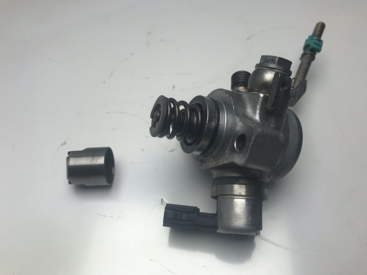 ТНВД Acura RDX 3 поколение 2020, 2.0 л., бензин, АКПП, белый, внедорожник 5 дв., полный привод, SM296100 - фото №1