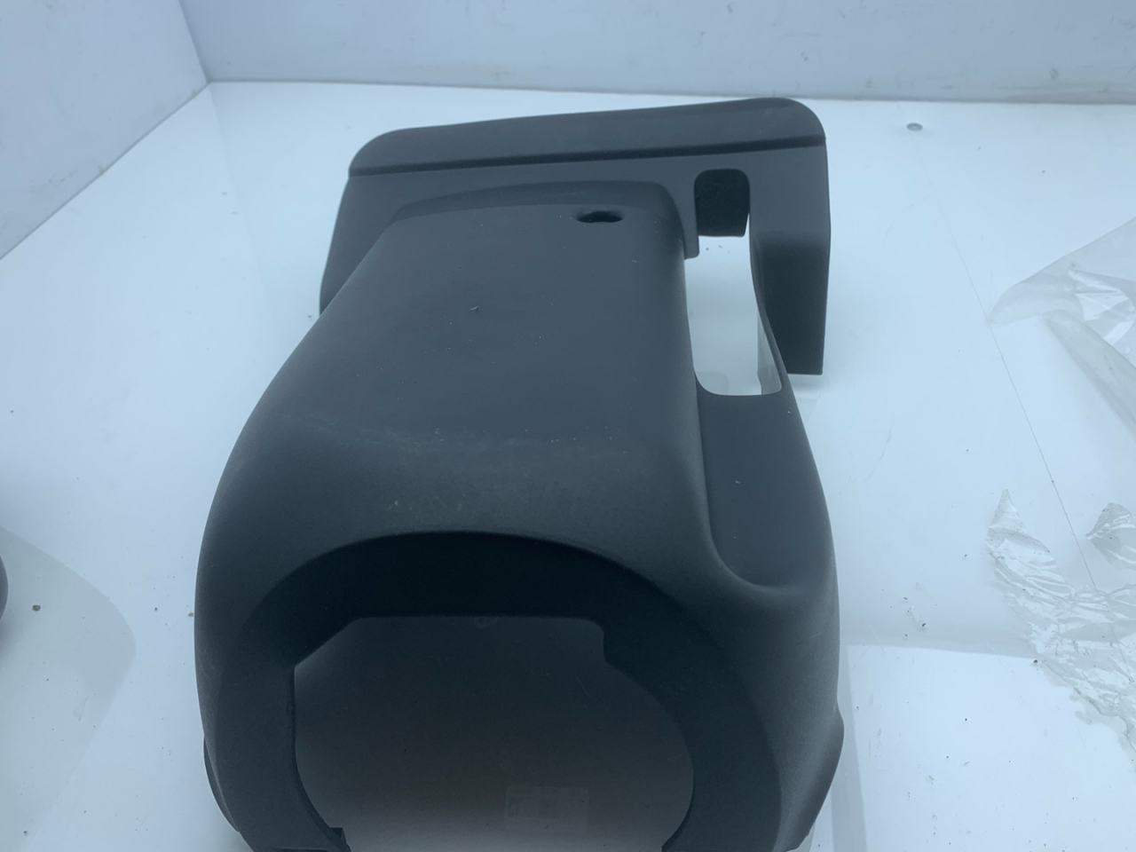 кожух рулевой колонки Acura RDX 3 поколение 2020, 2.0 л., бензин, АКПП, белый, внедорожник 5 дв., полный привод, 77360TJBA0 - фото №1