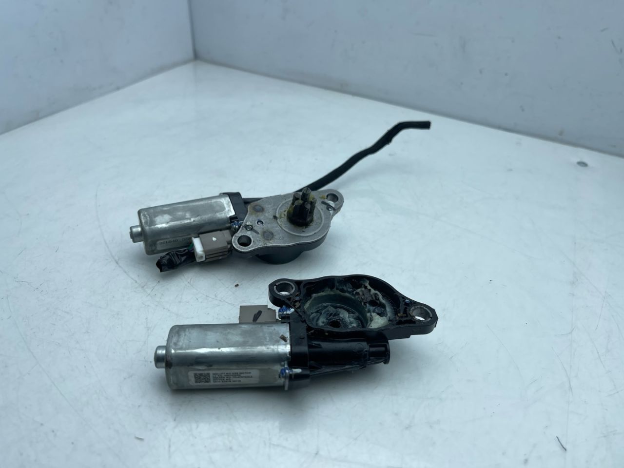 моторчик регулировки сиденья Subaru Outback 6 поколение 2021, 2.4 л., бензин, АКПП, синий, внедорожник 5 дв., полный привод - фото №1