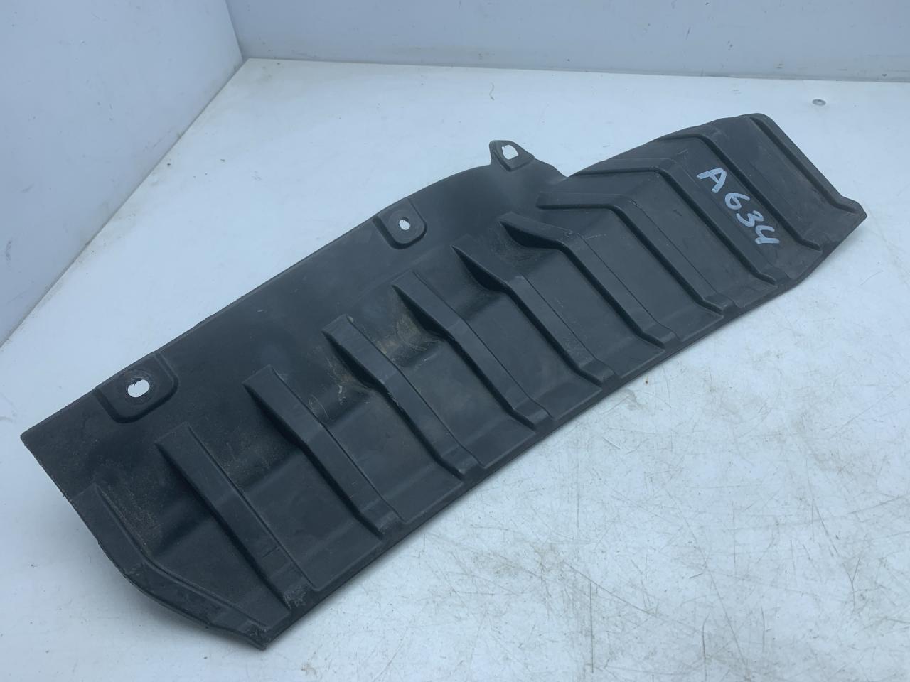 планка под капот Chevrolet TrailBlazer 3 поколение 2021, 1.3 л., бензин, АКПП, черный, хетчбэк 5 дв., передний привод, 42647027 - фото №1