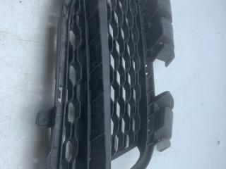 заглушка (решетка) в бампер Jaguar XE X760 [ресталинг] 2019, 2.0 л., бензин, АКПП, черный, задний привод, GX738B289BA