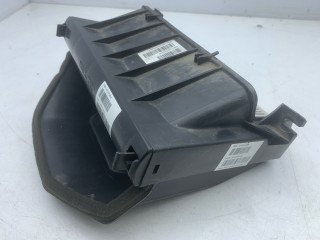 корпус воздушного фильтра Tesla Model S 1 поколение (2012 - 2016), 0.1 л., электро, АКПП, серый, седан, задний привод, 101353500B