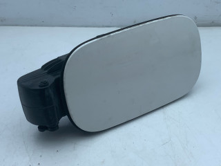 лючок топливного бака Volvo XC60 2 поколение 2023, 2.0 л., бензин, АКПП, белый, внедорожник 5 дв., передний привод