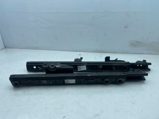 кронштейн (салазки) сидения Chevrolet Equinox 3 поколение 2019, 1.5 л., бензин, АКПП, белый, внедорожник 5 дв., передний привод, 13513136