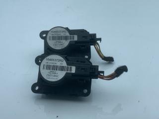 моторчик заслонки печки Chevrolet Equinox 3 поколение 2018, 1.5 л., бензин, АКПП, черный, внедорожник 5 дв., полный привод, 16465372R2