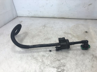 pегулятор давления топлива Volvo XC60 2 поколение 2023, 2.0 л., бензин, АКПП, белый, внедорожник 5 дв., передний привод, 32312303