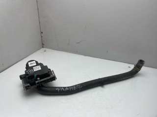 фланец (тройник) системы охлаждения Tesla Model S 1 поколение (2012 - 2016), 0.1 л., электро, АКПП, серый, седан, задний привод, 600737000B