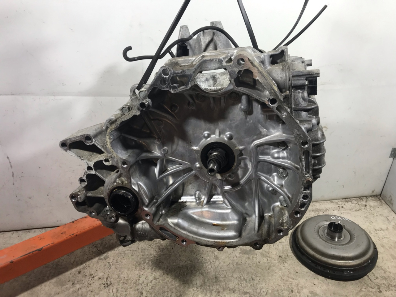 КПП автоматическая (АКПП) Acura RDX 3 поколение 2019, 2.0 л., бензин, АКПП, белый, внедорожник 5 дв., полный привод - фото №1