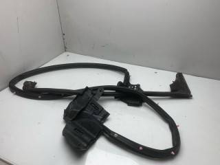 уплотнитель двери Tesla Model S 1 поколение (2012 - 2016), 0.1 л., электро, АКПП, серый, седан, задний привод