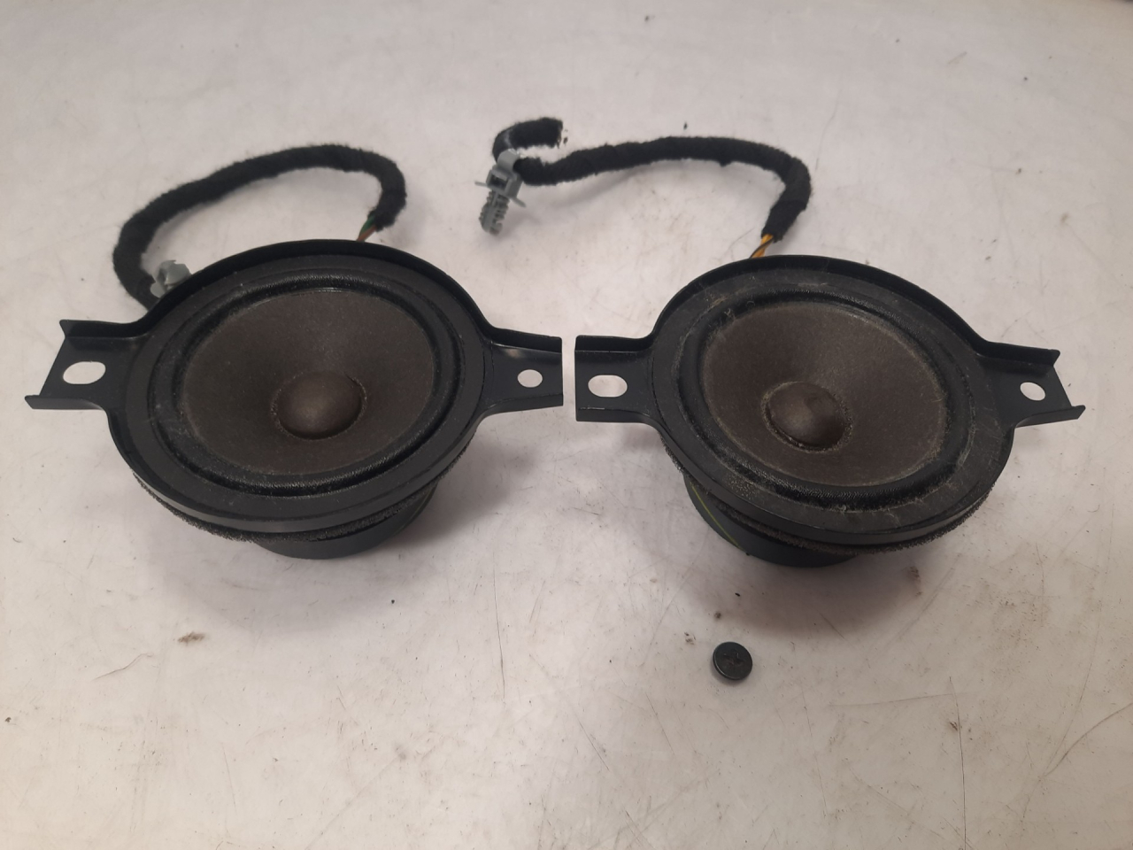 динамик Chevrolet Equinox 3 поколение 2018, 1.5 л., бензин, АКПП, черный, внедорожник 5 дв., полный привод, 13380268 - фото №1