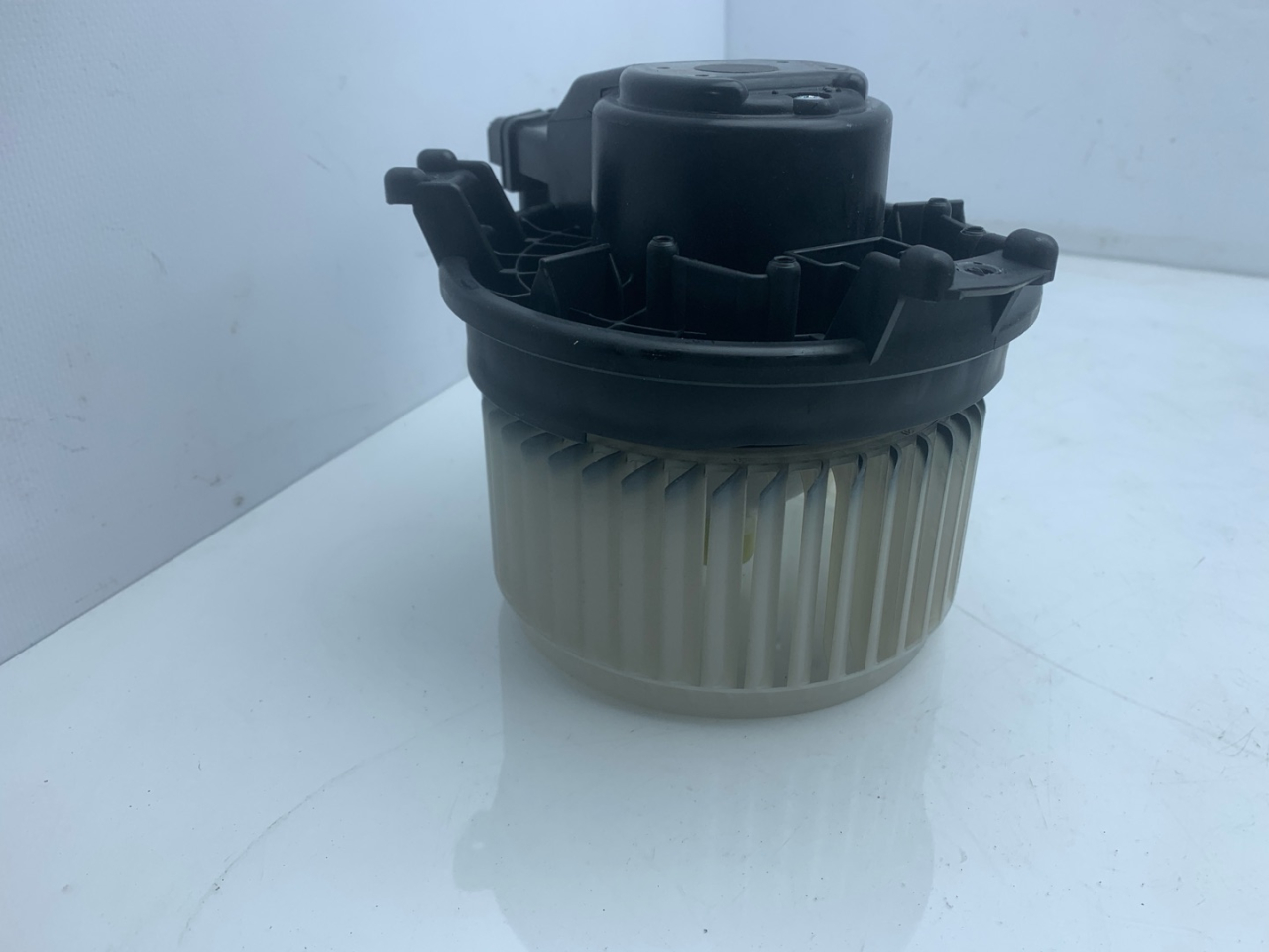 моторчик печки Acura TLX 3-е поколение 2021, 2.0 л., бензин, АКПП, седан, AY6471 - фото №1