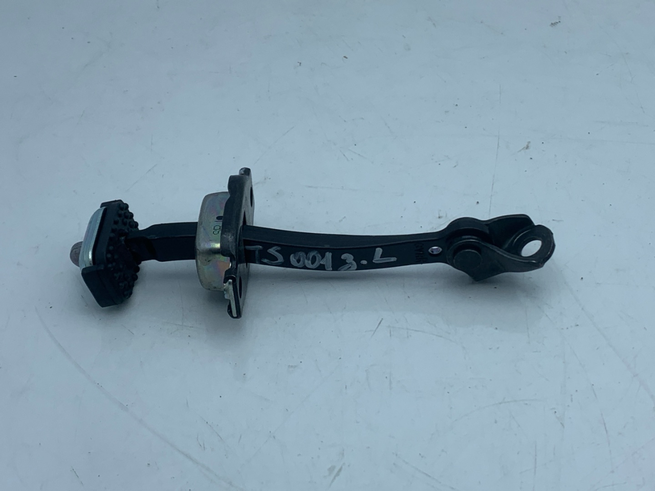 ограничитель открывания двери Acura TLX 3-е поколение 2021, 2.0 л., бензин, АКПП, седан - фото №1