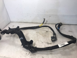 провод высоковольтный Volvo XC60 2 поколение 2023, 2.0 л., бензин, АКПП, белый, внедорожник 5 дв., передний привод, 32320448