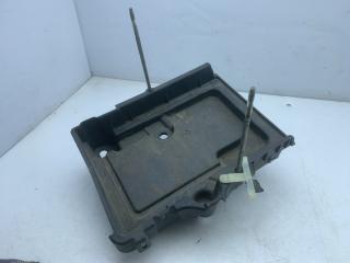 полка аккумулятора Ford Explorer 5 поколение [рестайлинг] 2016, 2.3 л., бензин, АКПП, серый, полный подключаемый привод