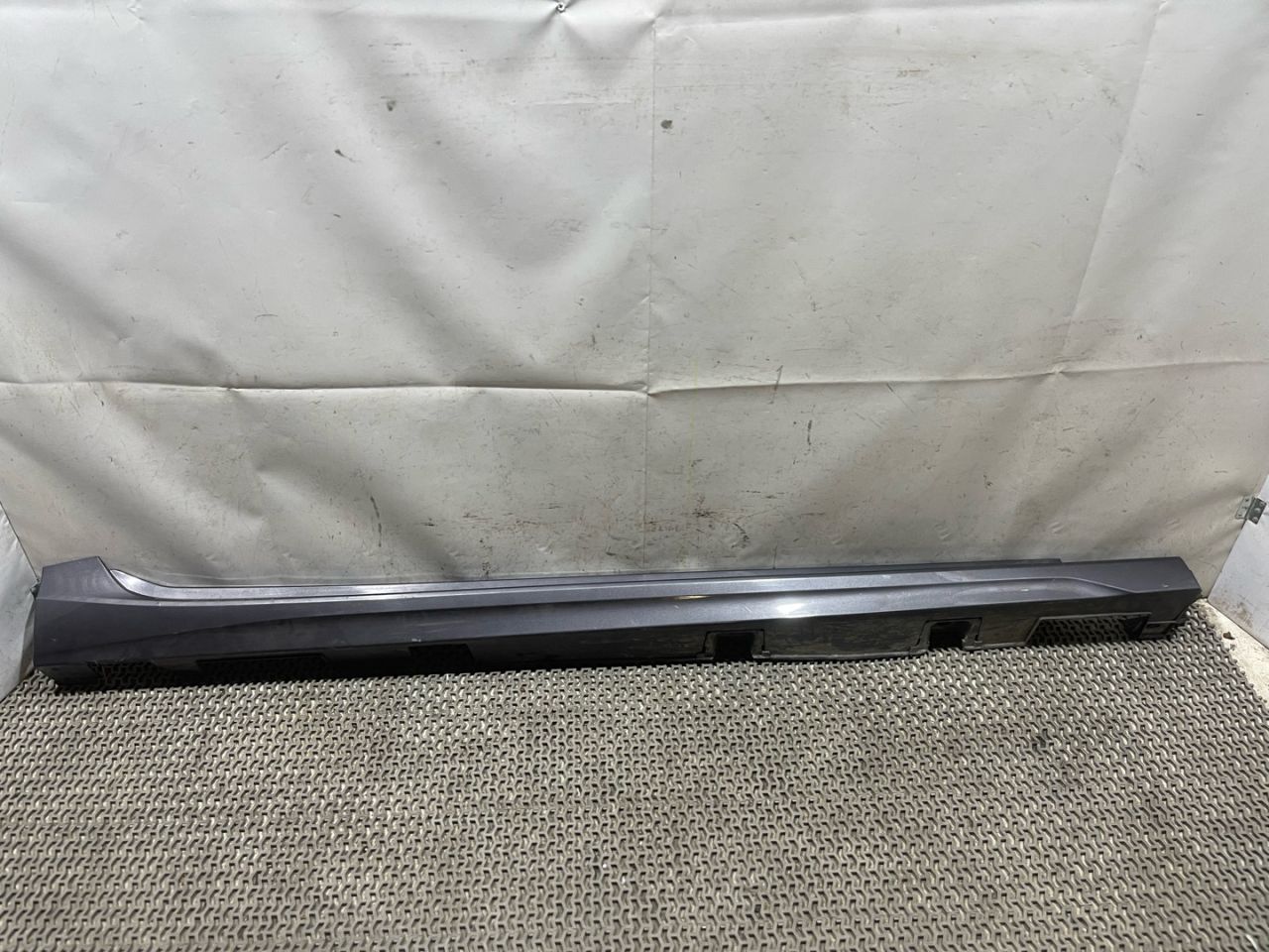 порог правый Acura TLX 3-е поколение 2021, 2.0 л., бензин, АКПП, серый, передний привод, 71800TGVA0 - фото №1