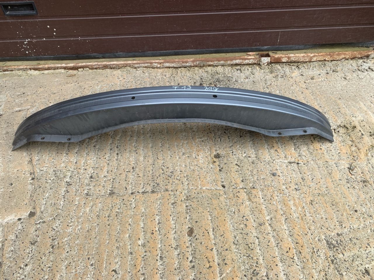 усилитель бампера заднего Tesla Model S 1 поколение (2012 - 2016), 0.1 л., электро, АКПП, серый, седан, задний привод - фото №1