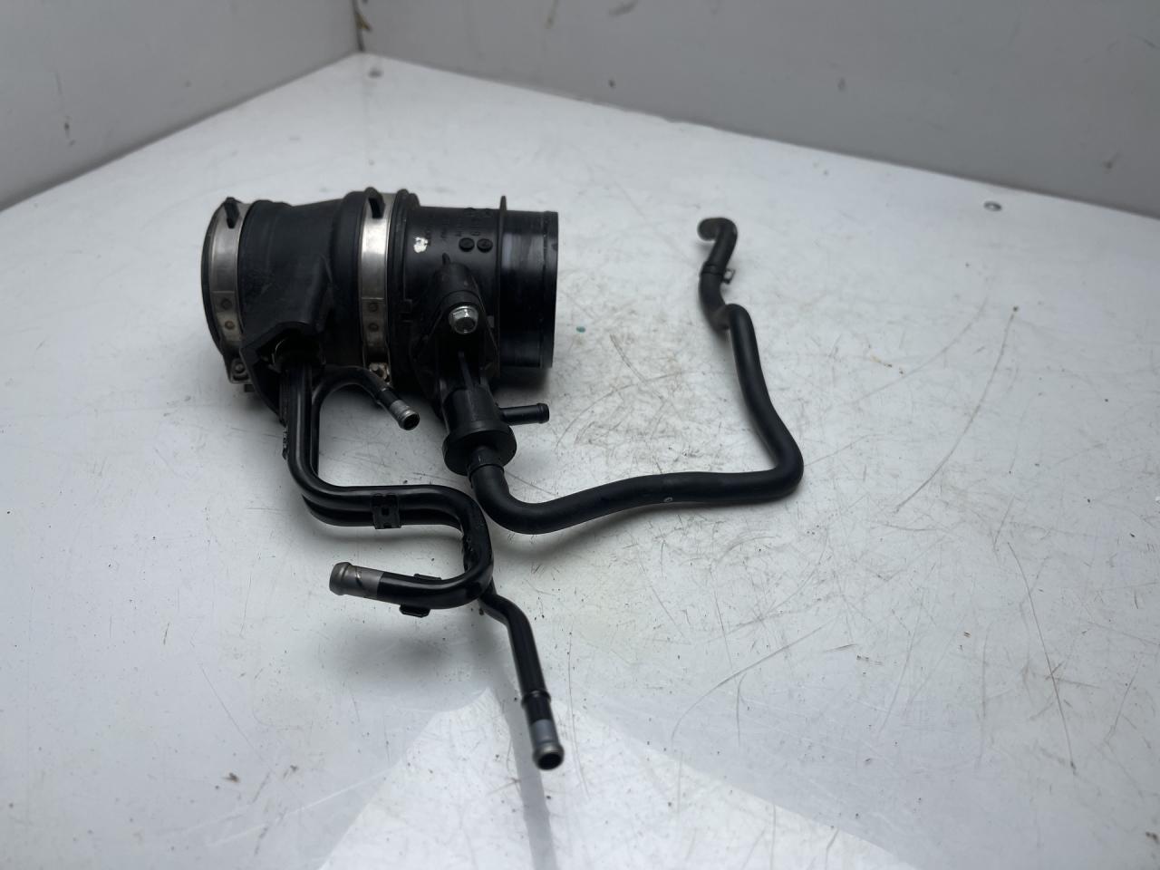 патрубок интеркулера Acura TLX 3-е поколение 2021, 2.0 л., бензин, АКПП, серый, передний привод - фото №1