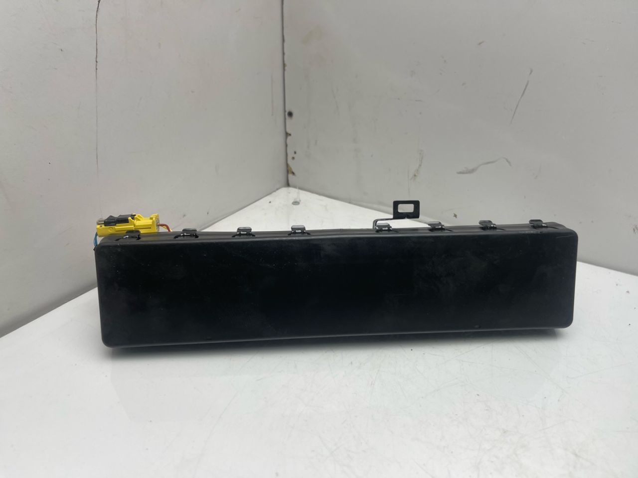 подушка безопасности коленная Acura TLX 3-е поколение 2021, 2.0 л., бензин, АКПП, серый, передний привод, 78950TGVA821M1 - фото №1