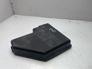 крышка блока предохранителей Toyota Sienna 2 поколение [рестайлинг] 2009, 3.5 л., бензин, АКПП, белый, минивэн, передний привод