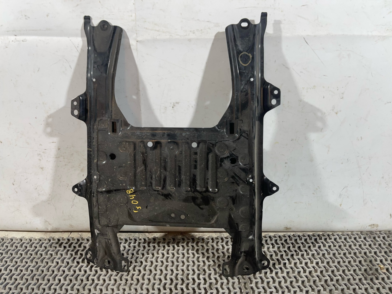 защита двигателя Subaru Outback 6 поколение 2020, 2.4 л., бензин, АКПП, серый, внедорожник 5 дв., полный привод - фото №1