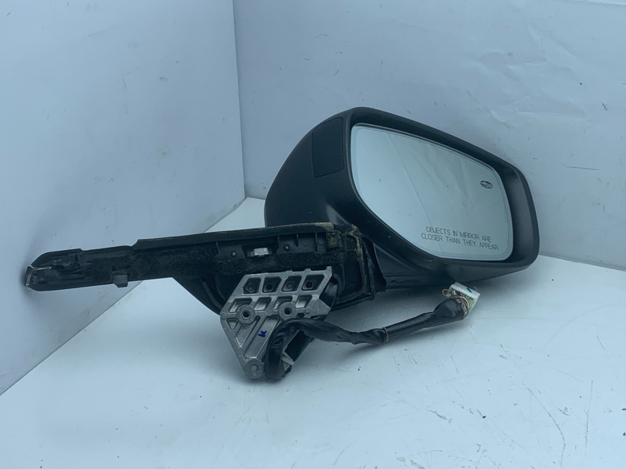 зеркало наружное правое Subaru Outback 6 поколение 2020, 2.4 л., бензин, АКПП, серый, внедорожник 5 дв., полный привод, 91039AN03A, 91036AN03A - фото №1