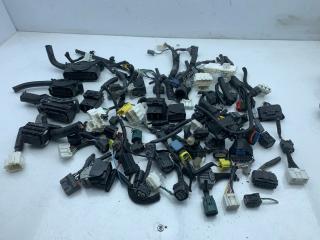 разъем (фишка) проводки Acura MDX 4 поколение 2022, 3.5 л., бензин, АКПП, серый, внедорожник 5 дв.