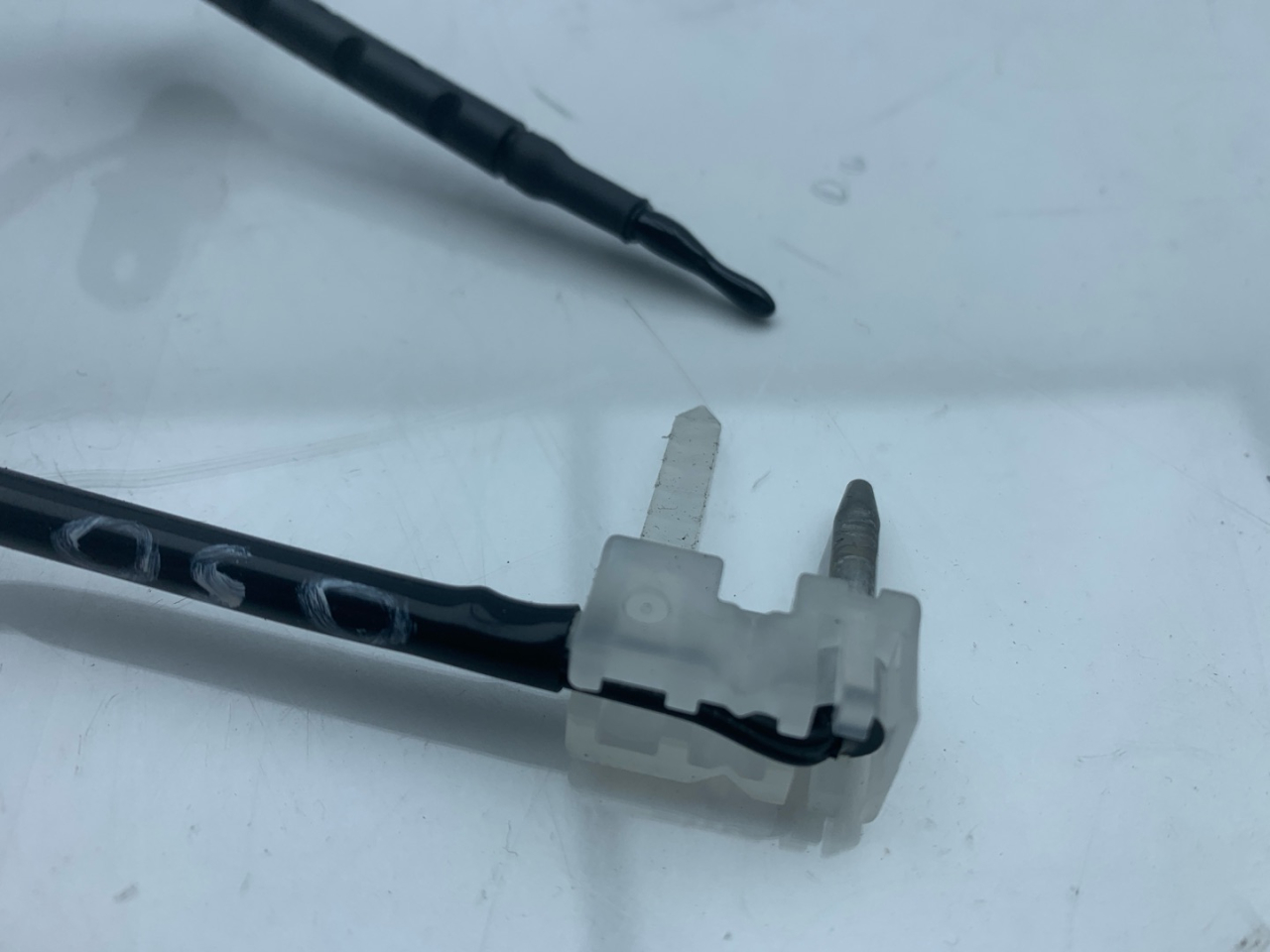 датчик температуры Subaru Outback 6 поколение 2021, 2.4 л., бензин, АКПП, синий, внедорожник 5 дв., полный привод - фото №1