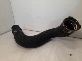 патрубок интеркулера Chevrolet Equinox 3 поколение 2019, 1.5 л., бензин, АКПП, белый, внедорожник 5 дв., передний привод