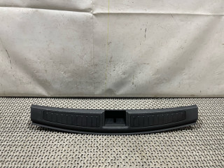 накладка внутренняя на заднюю панель кузова Tesla Model S 1 поколение (2012 - 2016), 0.1 л., электро, АКПП, серый, седан, задний привод, 101082100C