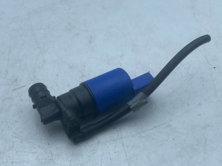 насос (моторчик) омывателя стекла Jaguar XE X760 [ресталинг] 2019, 2.0 л., бензин, АКПП, черный, задний привод, AV6113K082AA