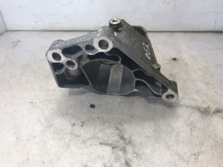 кронштейн (крепление) Volvo XC60 2 поколение 2023, 2.0 л., бензин, АКПП, белый, внедорожник 5 дв., передний привод, 32325434