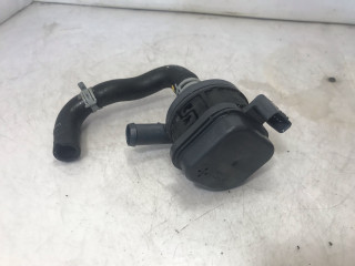 насос антифриза дополнительный Volvo XC60 2 поколение 2023, 2.0 л., бензин, АКПП, белый, внедорожник 5 дв., передний привод, 31493259