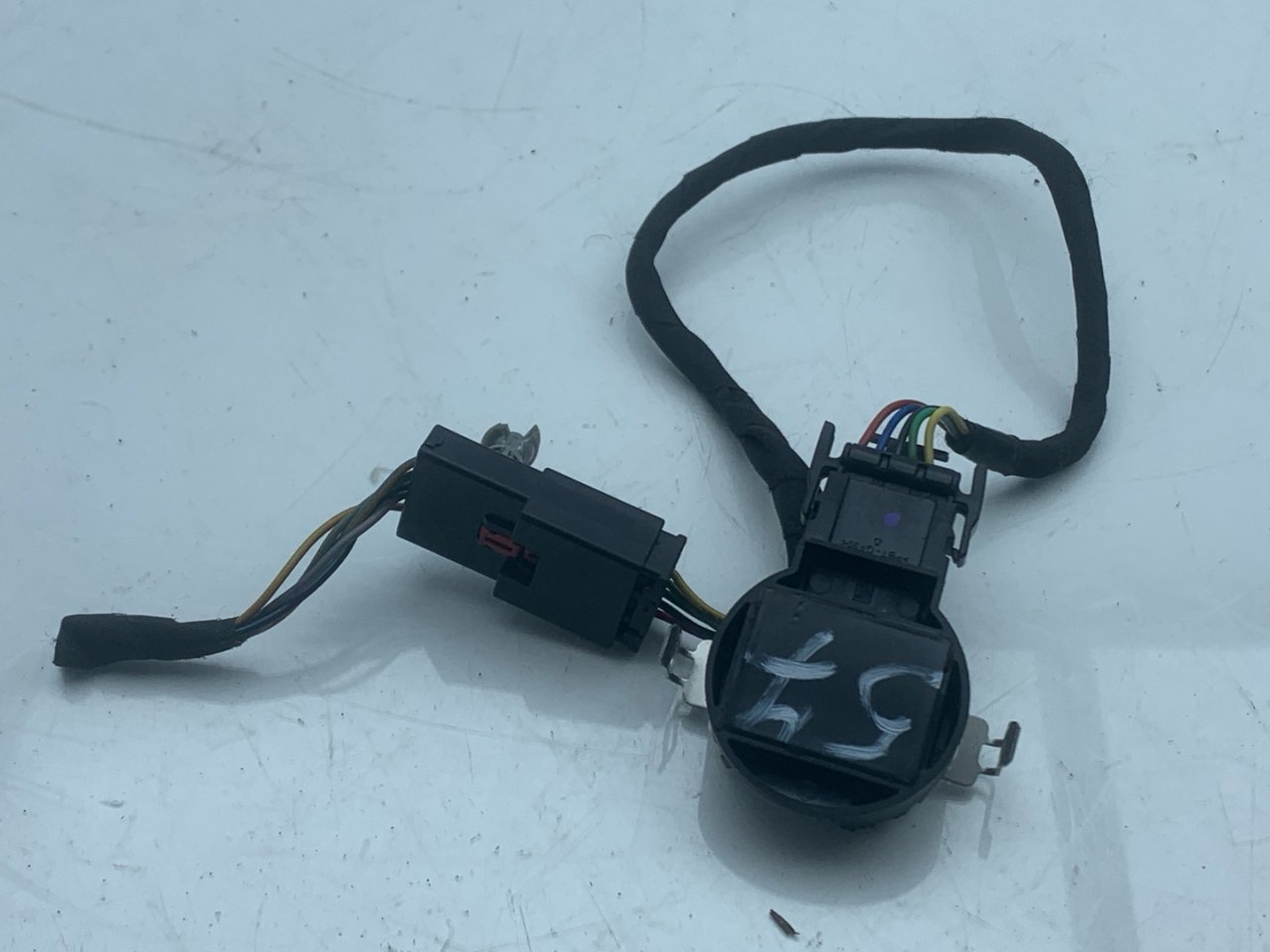 датчик света Chevrolet Equinox 3 поколение 2018, 1.5 л., бензин, АКПП, черный, внедорожник 5 дв., полный привод, 390050907120 - фото №1