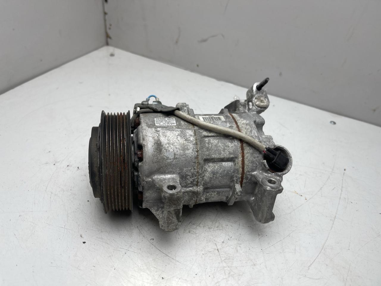 компрессор кондиционера Acura TLX 3-е поколение 2021, 2.0 л., бензин, АКПП, серый, передний привод, 31100-6S8-A02 - фото №1