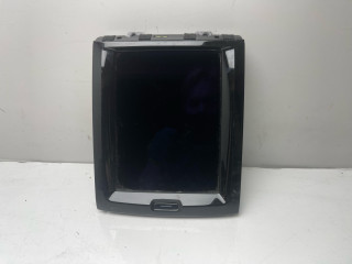 монитор Volvo XC60 2 поколение 2023, 2.0 л., бензин, АКПП, белый, внедорожник 5 дв., передний привод, 32316244